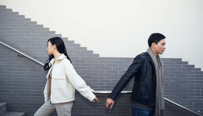面对妻子的婚外情怎么办？